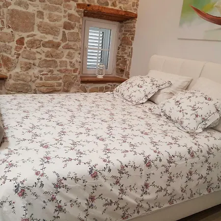 Studio Sunset 公寓 扎达尔